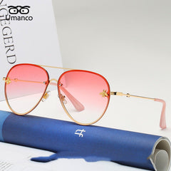 Umanco Retro Gold Frame Bee Sunglasses Women Men Vintage Fashion