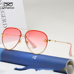 Umanco Retro Gold Frame Bee Sunglasses Women Men Vintage Fashion