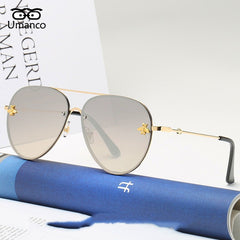 Umanco Retro Gold Frame Bee Sunglasses Women Men Vintage Fashion