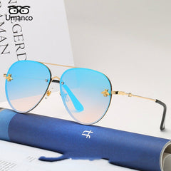 Umanco Retro Gold Frame Bee Sunglasses Women Men Vintage Fashion