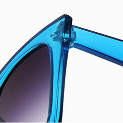 Plastic Vintage Luxury Sunglasses Women